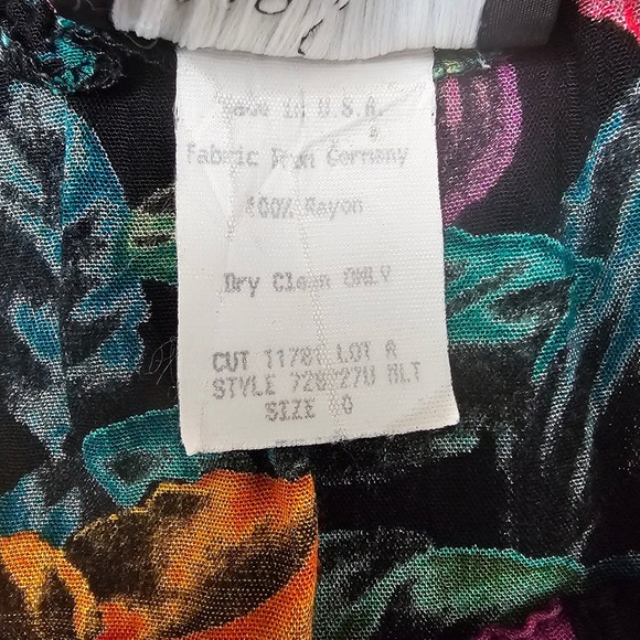 Vintage Carole Little Maxi Skirt 10P Tropical Dark Floral Tiered 90s Boho Resort - Picture 9 of 9